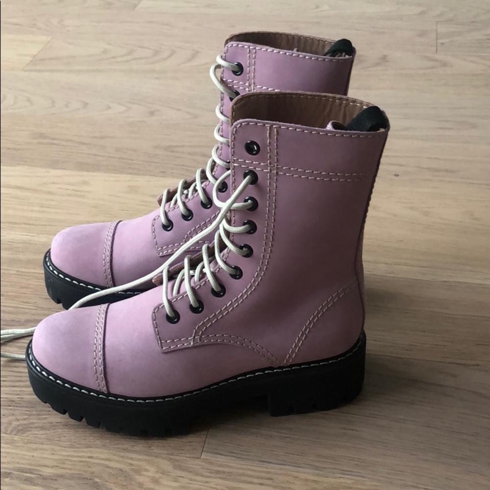 Alexa Chung Boots